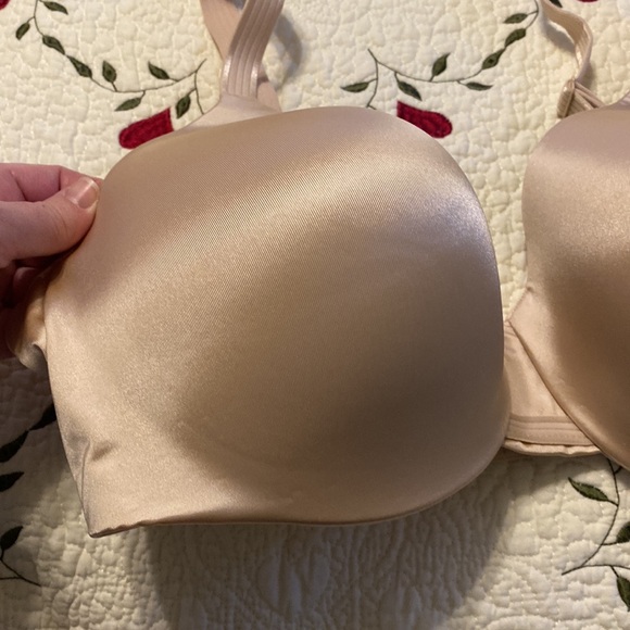 Bali One Smooth U Smoothing & Concealing Underwire Bra 40D DF3W11 - Picture 3 of 10